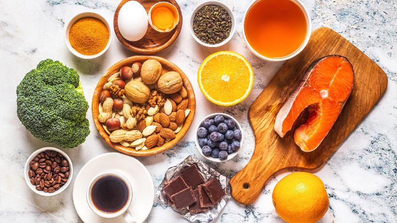 7 Antioxidant Foods for Glowing Skin