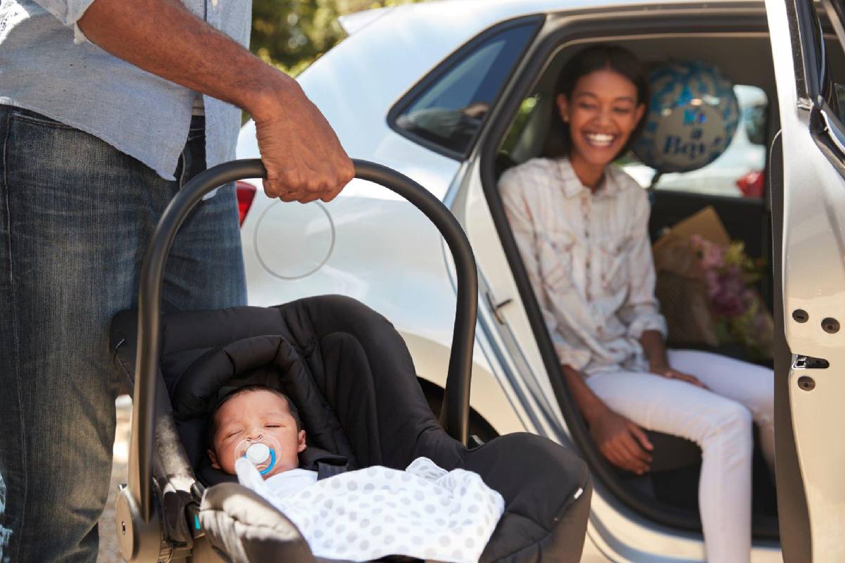When can babies go home based on weight?